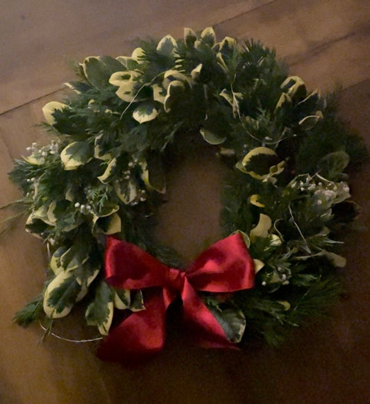 Fresh Foliage Christmas wreath